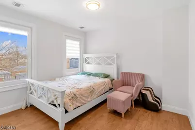 112 E 12th St, Linden, NJ 07036 - Photo 17