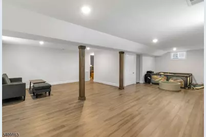 112 E 12th St, Linden, NJ 07036 - Photo 23