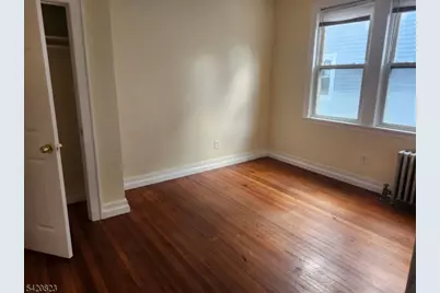 313 Leslie St, Newark, NJ 07112 - Photo 5