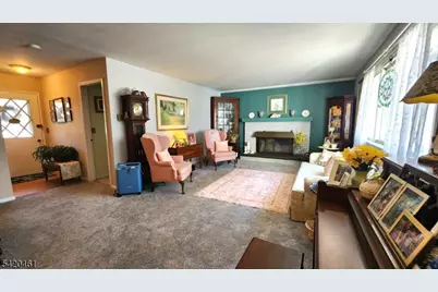 317 Wagon Wheel Rd, Montague, NJ 07827 - Photo 5