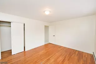 100 Eastern Wy, Rutherford, NJ 07070 - Photo 19