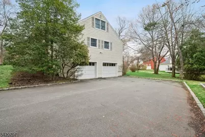 8 Bennington Rd, Morris Township, NJ 07960 - Photo 37