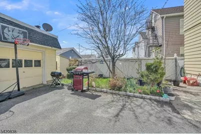 752-754 S Broad St #2, Elizabeth, NJ 07202 - Photo 3