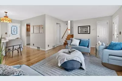 53 Patricia Pl, Clifton, NJ 07012 - Photo 7