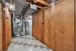 53 Patricia Pl, Clifton, NJ 07012 - Photo 37