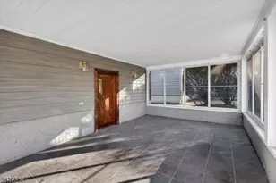 53 Patricia Pl, Clifton, NJ 07012 - Photo 33