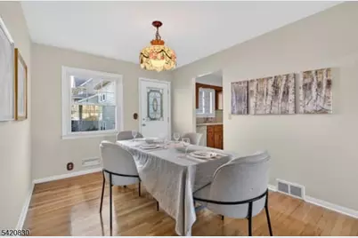 53 Patricia Pl, Clifton, NJ 07012 - Photo 9