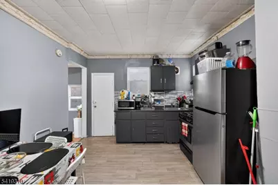 99 Bruen St, Newark, NJ 07105 - Photo 31