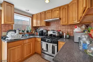 99 Bruen St, Newark, NJ 07105 - Photo 9