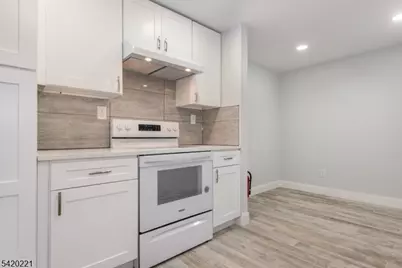 446 Passaic St #3F, Hackensack, NJ 07601 - Photo 11