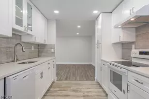 446 Passaic St, Hackensack, NJ 07601 - Photo 13