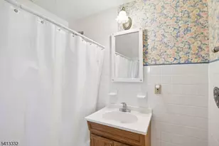 33 Coolidge Ave, West Caldwell, NJ 07006 - Photo 25