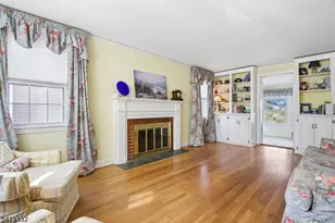 33 Coolidge Ave, West Caldwell, NJ 07006 - Photo 3