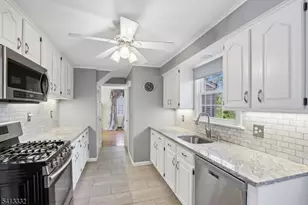 33 Coolidge Ave, West Caldwell, NJ 07006 - Photo 7