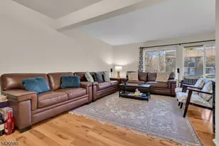 68 Chestnut Ct, Hillsborough Township, NJ 08844 - Photo 27