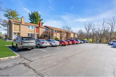 68 Chestnut Ct, Hillsborough Township, NJ 08844 - Photo 13