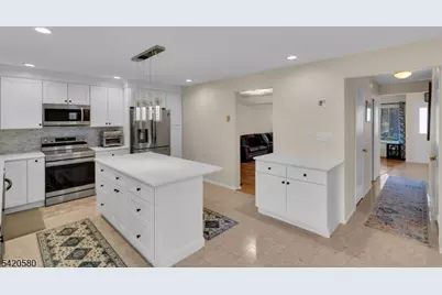 68 Chestnut Ct, Hillsborough Township, NJ 08844 - Photo 29