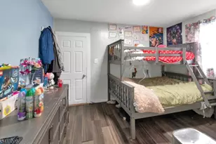 422 Schiller St, Elizabeth, NJ 07206 - Photo 17