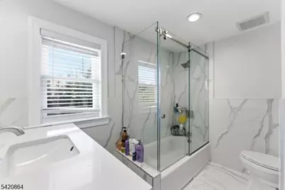 436 W Anderson St, Hackensack, NJ 07601 - Photo 25