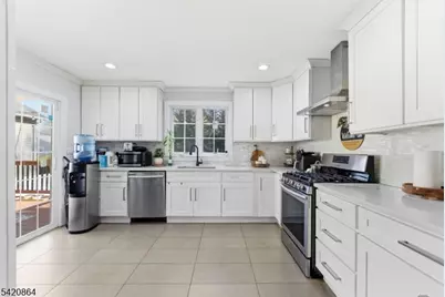 436 W Anderson St, Hackensack, NJ 07601 - Photo 15