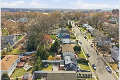 436 W Anderson St, Hackensack, NJ 07601 - Photo 45