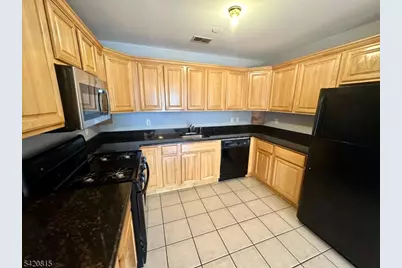 111 Harris Ave #5, Middlesex, NJ 08846 - Photo 3