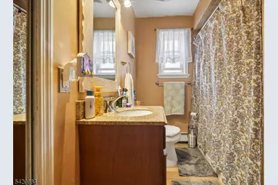 582 Belmont Ave, Haledon, NJ 07508 - Photo 21