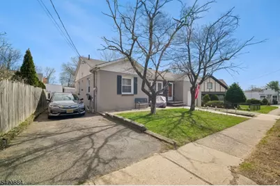 582 Belmont Ave, Haledon, NJ 07508 - Photo 33