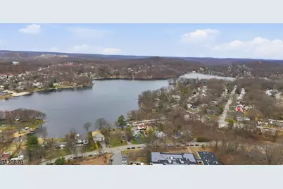 38 Wenonah Ave, Rockaway Township, NJ 07866 - Photo 35