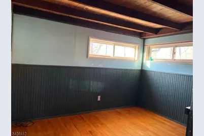 8 Beachview Ct, Hardyston Township, NJ 07460 - Photo 5