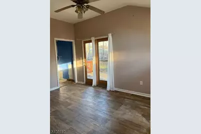 8 Beachview Ct, Hardyston Township, NJ 07460 - Photo 9