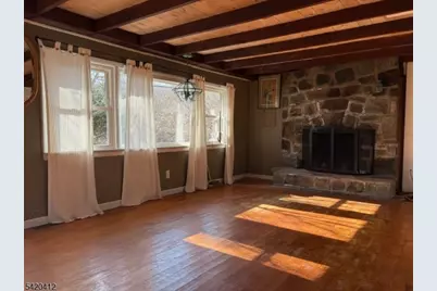 8 Beachview Ct, Hardyston Township, NJ 07460 - Photo 13