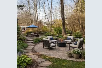 8 Beachview Ct, Hardyston Township, NJ 07460 - Photo 17