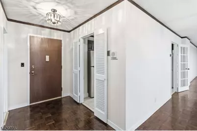 2 Claridge Dr #10-i, Verona, NJ 07044 - Photo 13