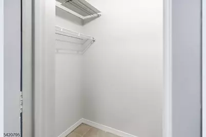 2 Claridge Dr #10-i, Verona, NJ 07044 - Photo 11