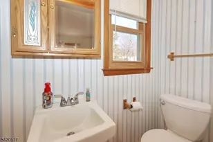 130 Warrenville Rd, Green Brook Township, NJ 08812 - Photo 11