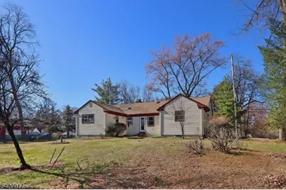 130 Warrenville Rd, Green Brook Township, NJ 08812 - Photo 29