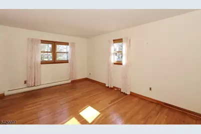 130 Warrenville Rd, Green Brook Township, NJ 08812 - Photo 7