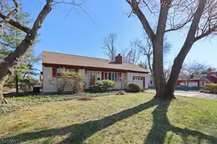 130 Warrenville Rd, Green Brook Township, NJ 08812 - Photo 13