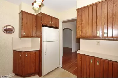 130 Warrenville Rd, Green Brook Township, NJ 08812 - Photo 5