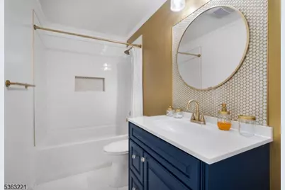 4 Grove St, Hampton Township, NJ 07860 - Photo 17