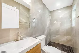 169 New St, Woodland Park, NJ 07424 - Photo 15