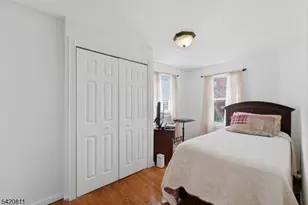 385 Berkeley Ave, Bloomfield, NJ 07003 - Photo 17