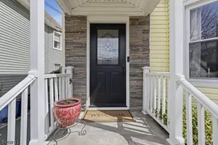 385 Berkeley Ave, Bloomfield, NJ 07003 - Photo 3