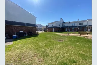 154 S 6th Ave, Manville, NJ 08835 - Photo 17