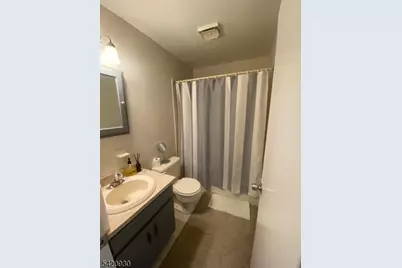 154 S 6th Ave, Manville, NJ 08835 - Photo 11