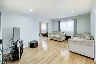 32 Montgomery St, Bloomfield, NJ 07003 - Photo 21