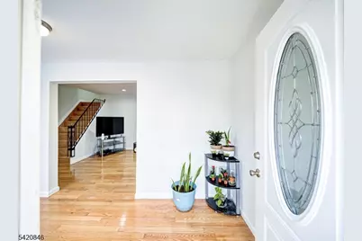 32 Montgomery St, Bloomfield, NJ 07003 - Photo 19