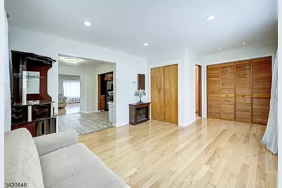 32 Montgomery St, Bloomfield, NJ 07003 - Photo 31