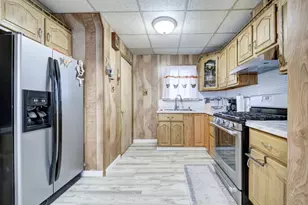 32 Montgomery St, Bloomfield, NJ 07003 - Photo 25